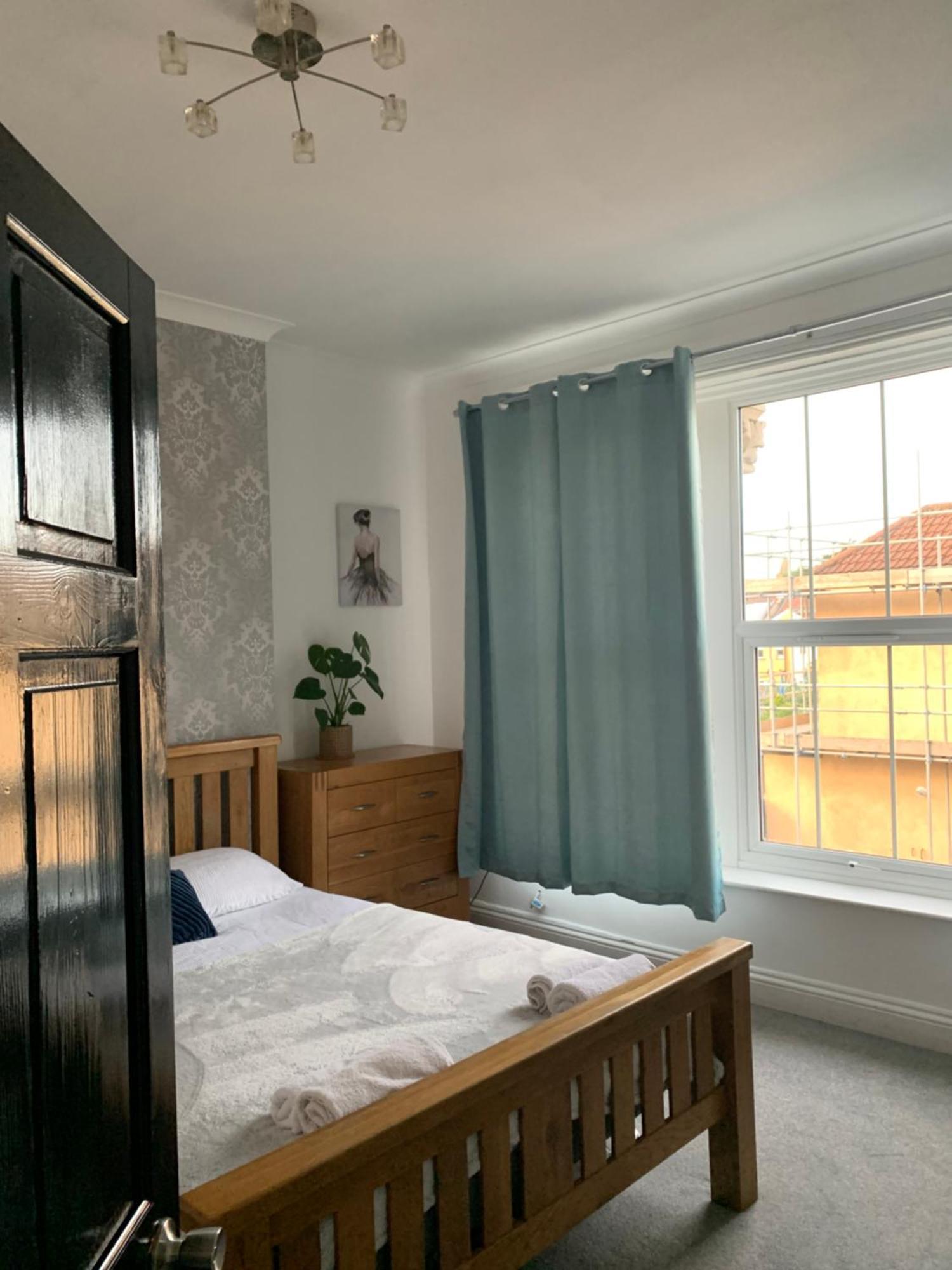 בריסטול Stylish 91Sqm Victoria 2 Bedroom Apartment מראה חיצוני תמונה